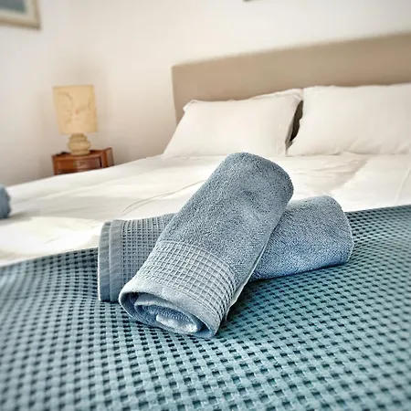 Familiale à Sanary, Climatisée, à Pieds Сasa de vacaciones Sanary-sur-Mer