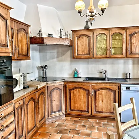 Familiale à Sanary, Climatisée, à Pieds Сasa de vacaciones