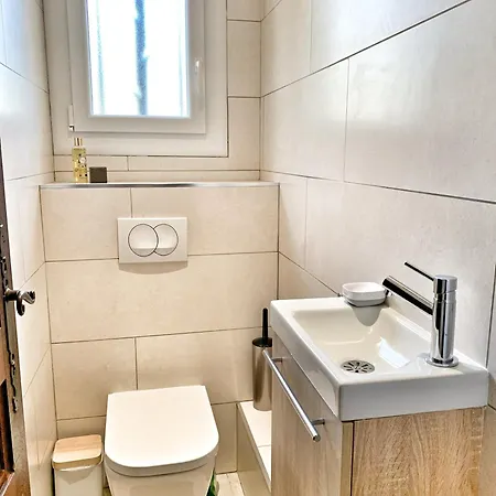 Сasa de vacaciones Familiale à Sanary, Climatisée, à Pieds